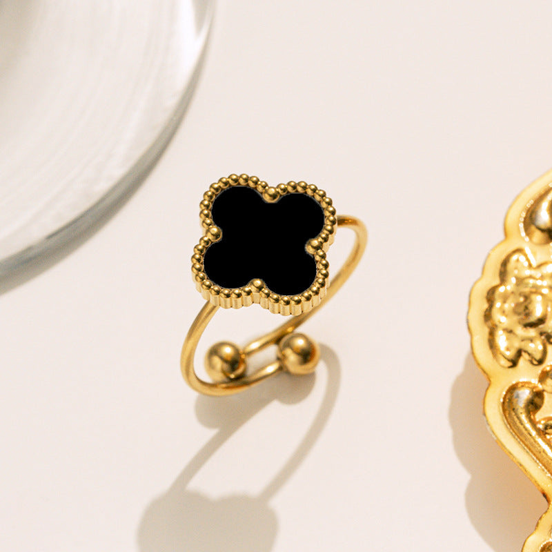 Inel placat cu aur de 18k Glitterati Clover - black