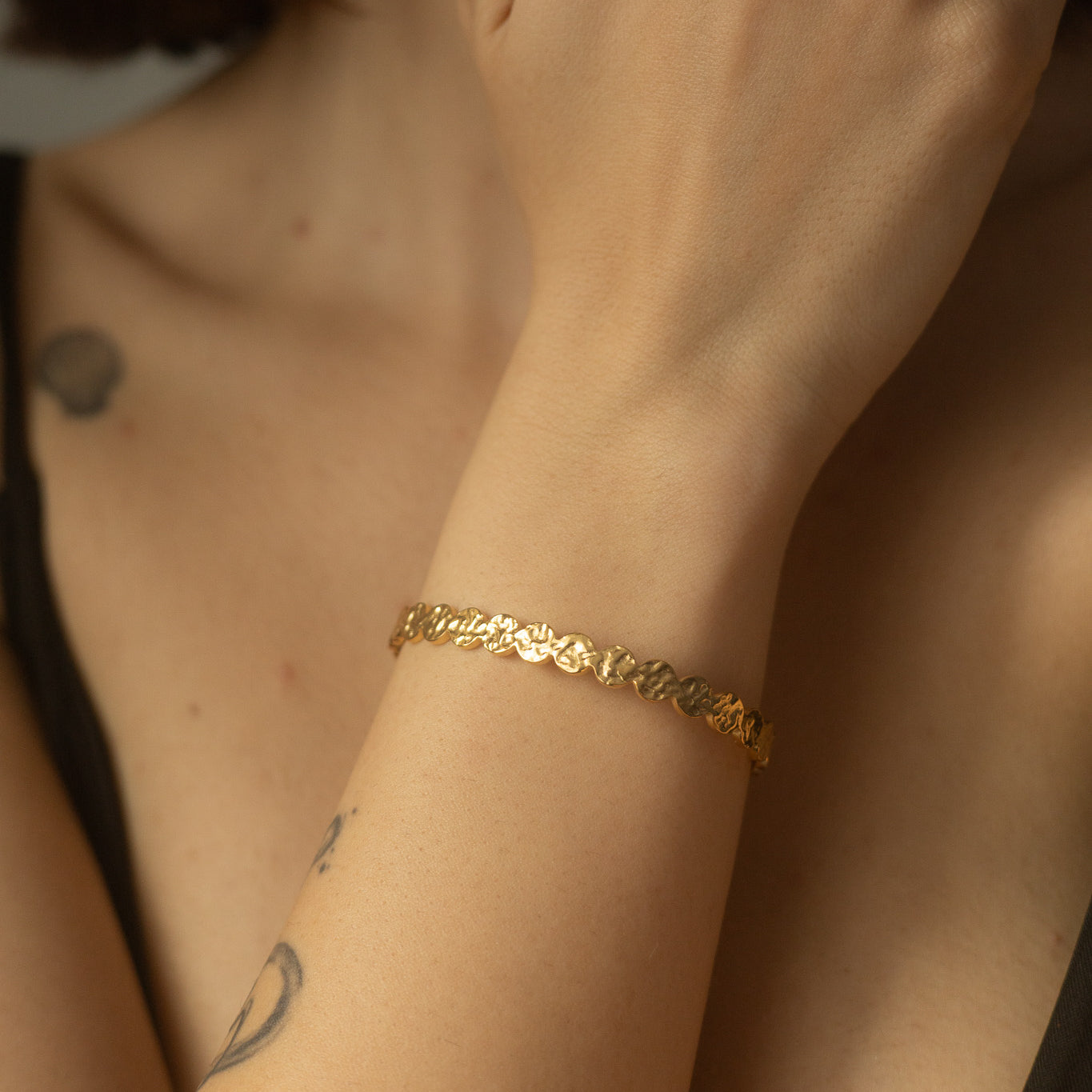 Bratara placata cu aur de 18k Glitterati Ripples