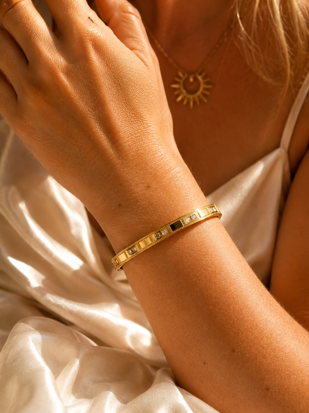 Bratara placata cu aur de 18k Glitterati Fortunate