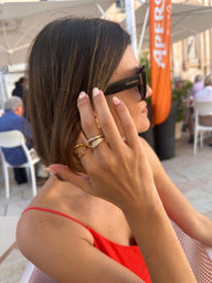 Simona T
