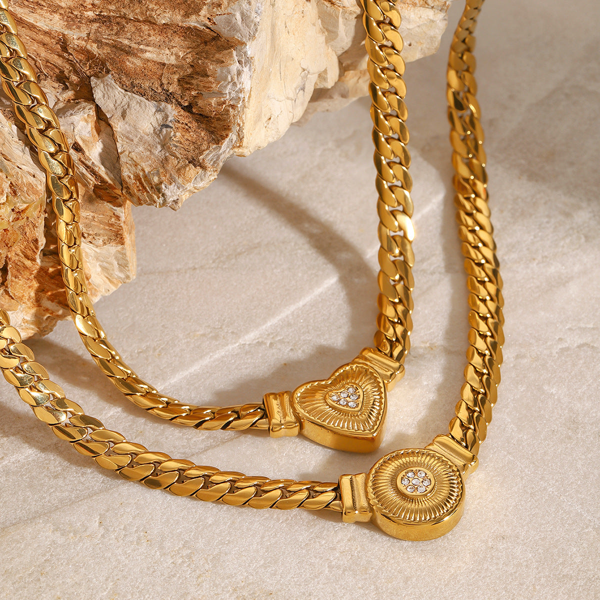 Colier Glitterati cu moneda, placat cu aur de 18K