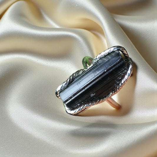Inel Glitterati  din argint cu piatră naturală Turmalină neagră