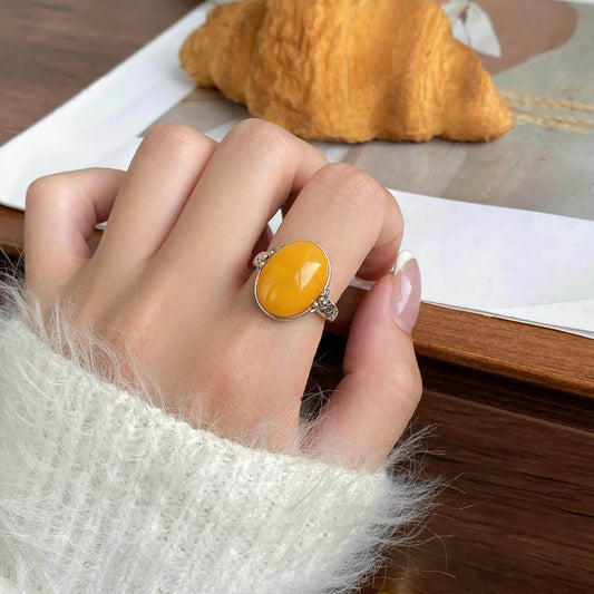 Inel Glitterati din argint cu piatra naturala chihlimbar (amber)
