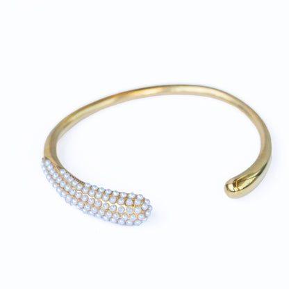 Bratara placată cu aur de 18k Glitterati Pearl Cuff