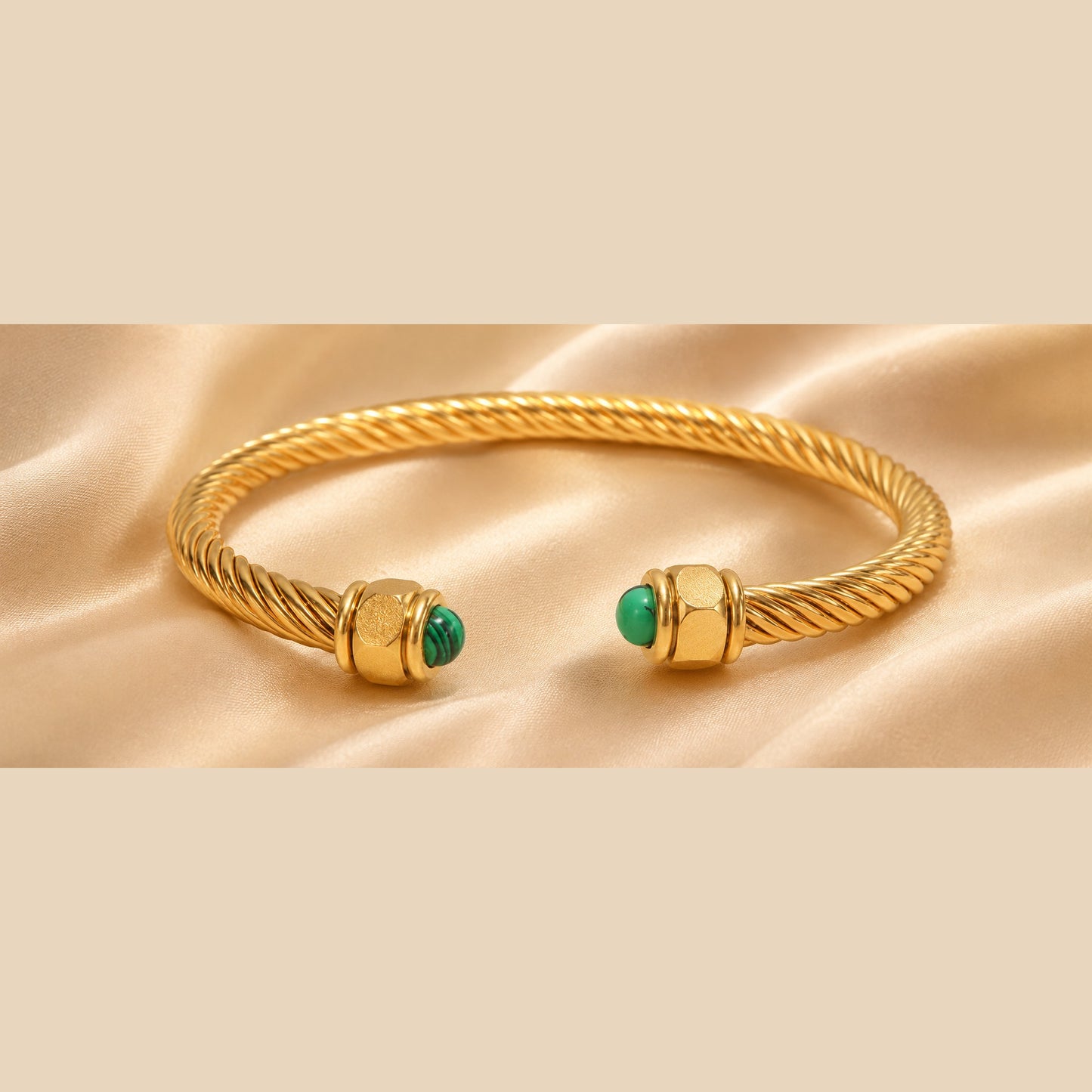 Brățară aurie Glitterati  premium cablată cu piatră verde  din oțel chirurgical placată cu aur 18K
