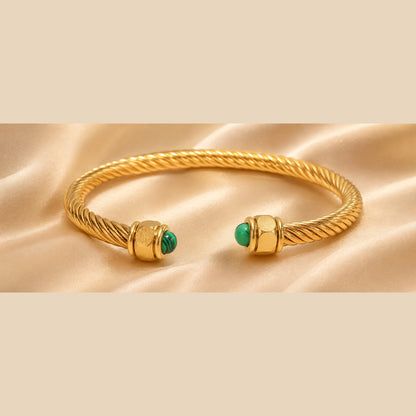 Brățară aurie Glitterati  premium cablată cu piatră verde  din oțel chirurgical placată cu aur 18K