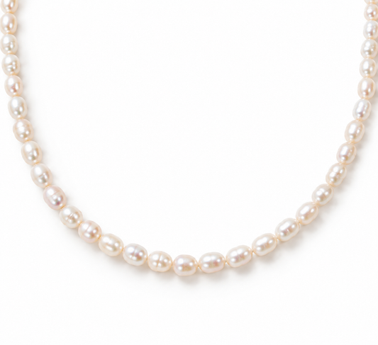 Colier din perle naturale de cultura Glitterati Prosperity si accente din oțel chirurgical placat cu aur de 18K