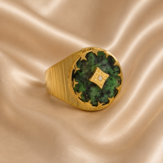 Inel cu jad, placat cu aur de 18k Glitterati Majesty