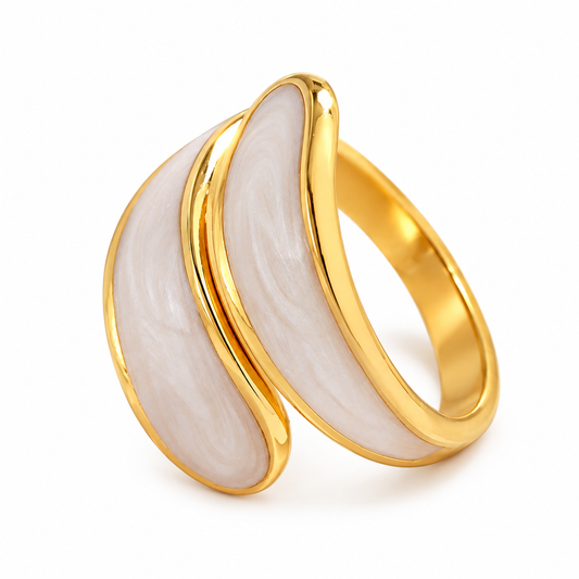 Inel placat cu aur de 18k și mother of pearl Glitterati Spiral