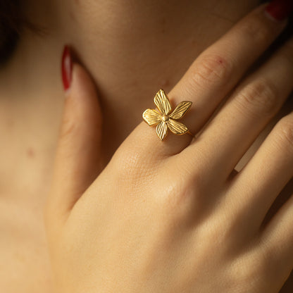 Inel placat cu aur de 18k Glitterati Fleur